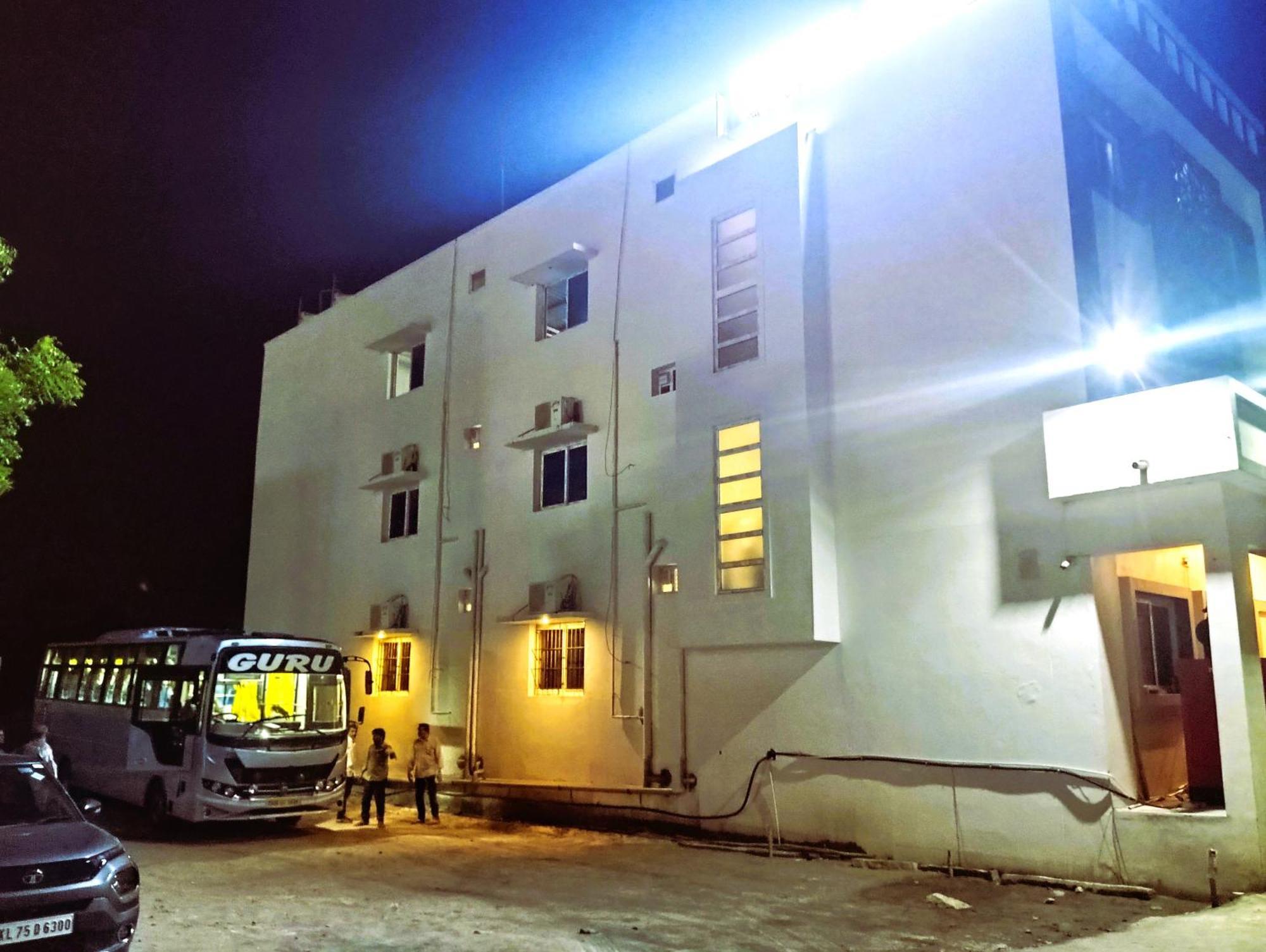 Hotel Elite Rāmeswaram Exteriör bild